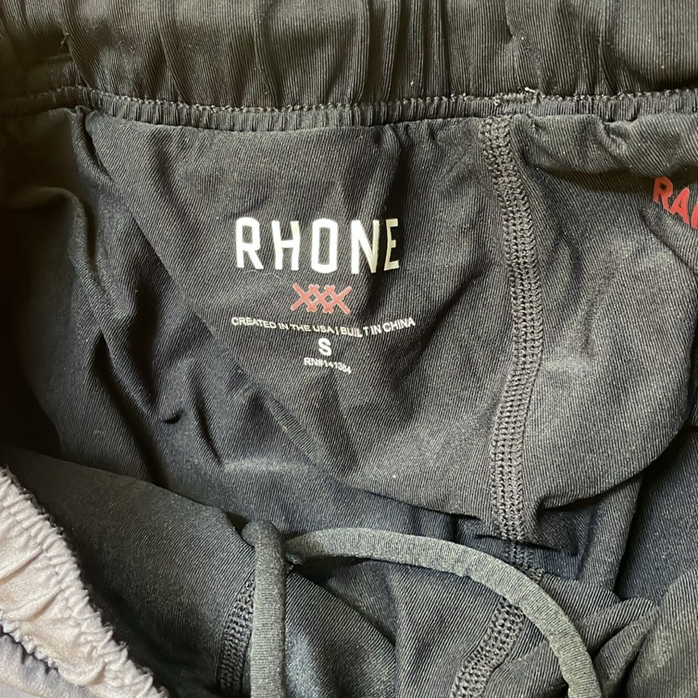 Rhone Swift 7” Running Short - Gray - Sz Small - image 6